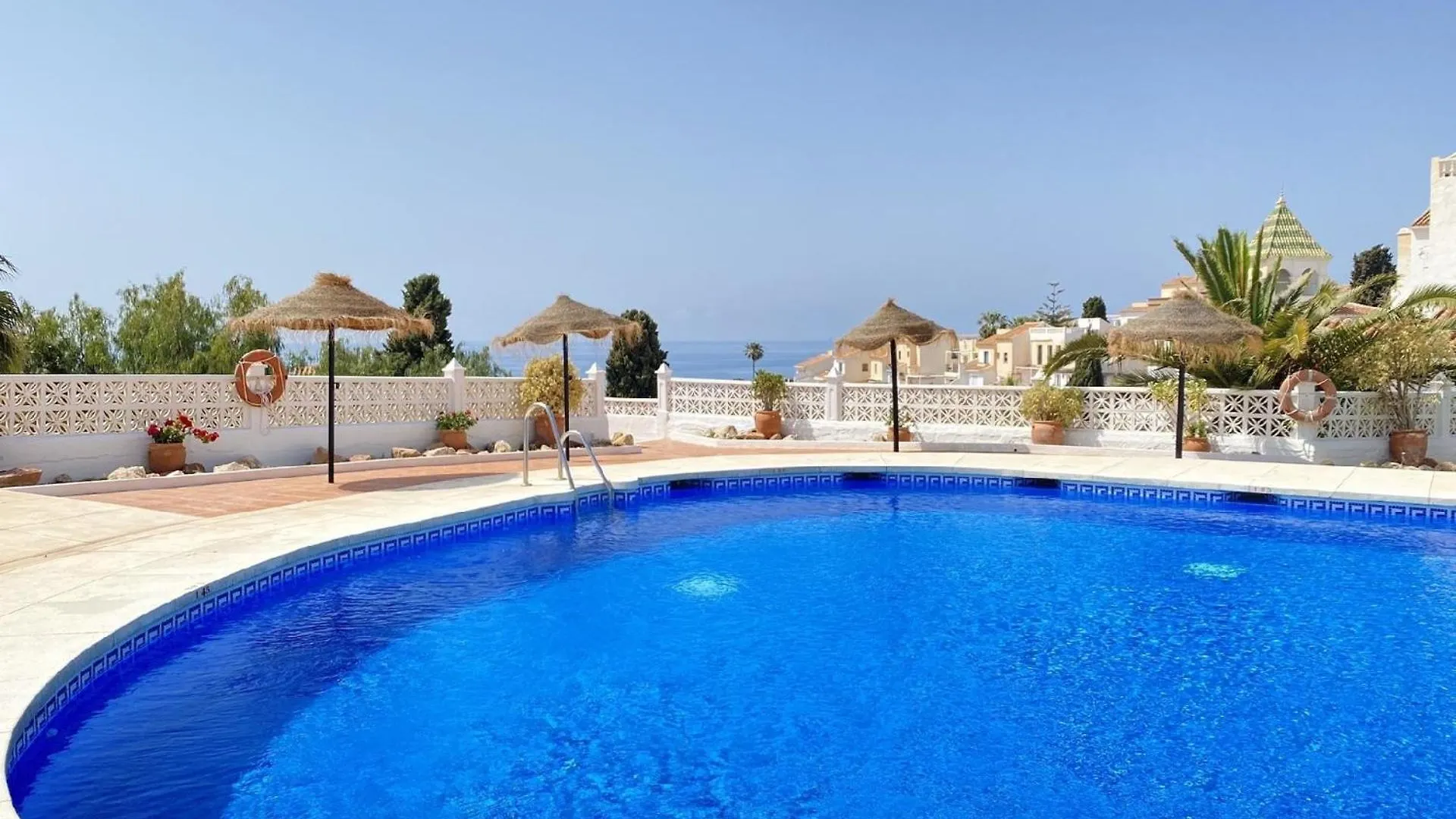 Apartment Ferienwohnung Fuer 4 Personen Ca 70 Qm In Nerja, Andalusien Costa Del Sol