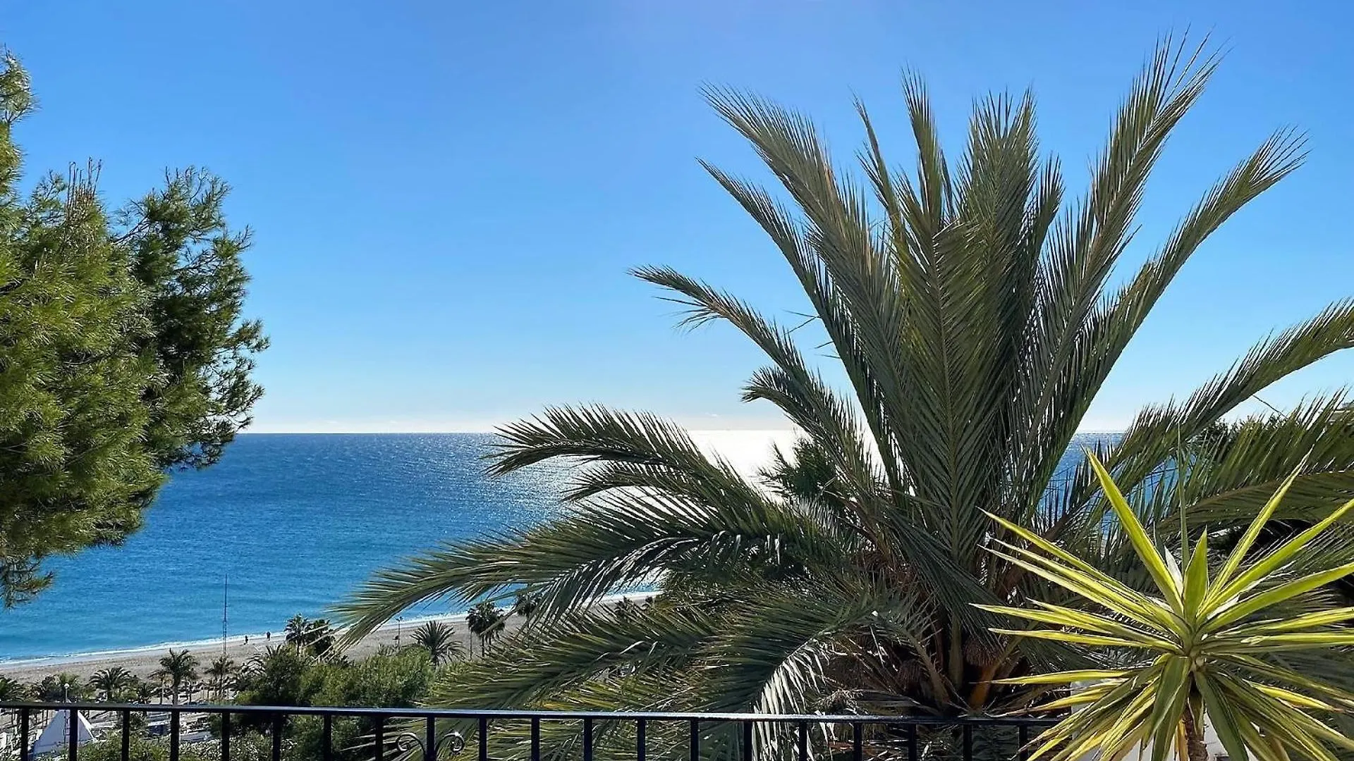 Ferienwohnung Fuer 4 Personen Ca 70 Qm In Nerja, Andalusien Costa Del Sol
